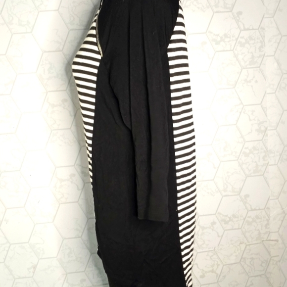 Maria Gabrielle black and white striped tunic top - Picture 7 of 9